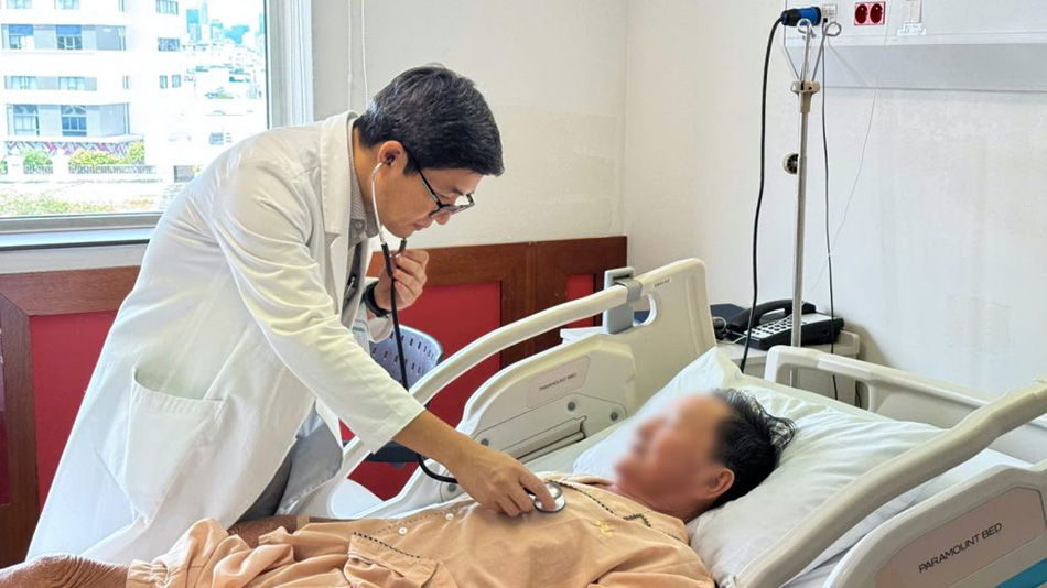 FV Hospital Successfully Performs Vietnam’s First CO2-Assisted Angiography-Guided Intervention