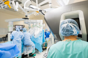 FV surgeon uses da Vinci robot to remove rare thoracic inlet tumour in 15-year-old patient