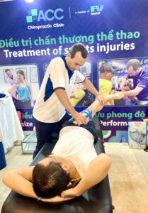 TỔNG QUAN VÀ TÁC DỤNG CỦA BĂNG DÁN CƠ (KINESIOLOGY TAPE)